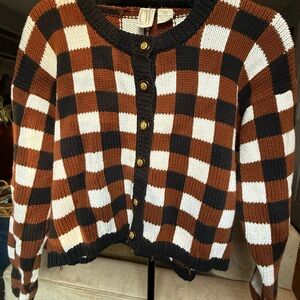 Stylish Checkered Cardigan in Brown and Black
